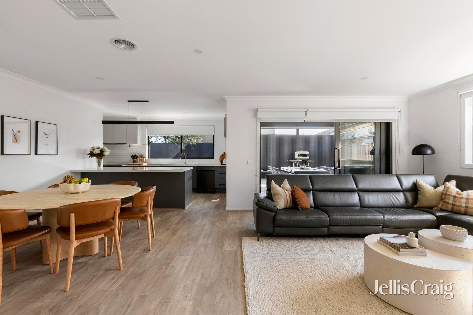 28 Preveli Way, Wollert image 3