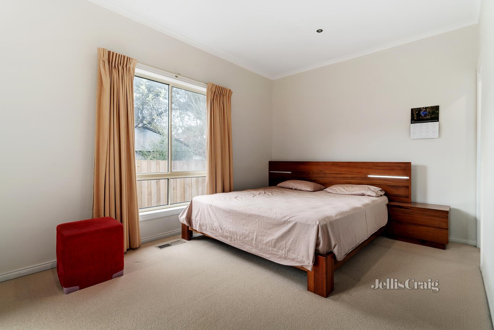 2/8 Pyalong Avenue, Rosanna image 5