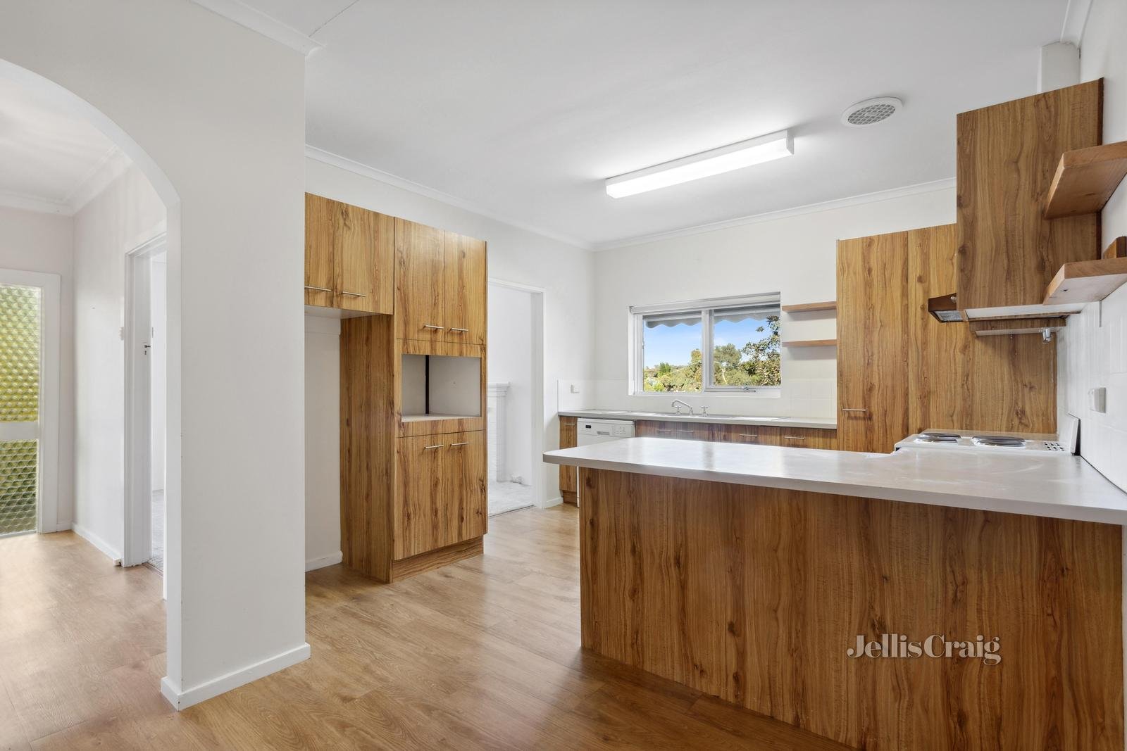 28 Ray Street, Castlemaine image 5
