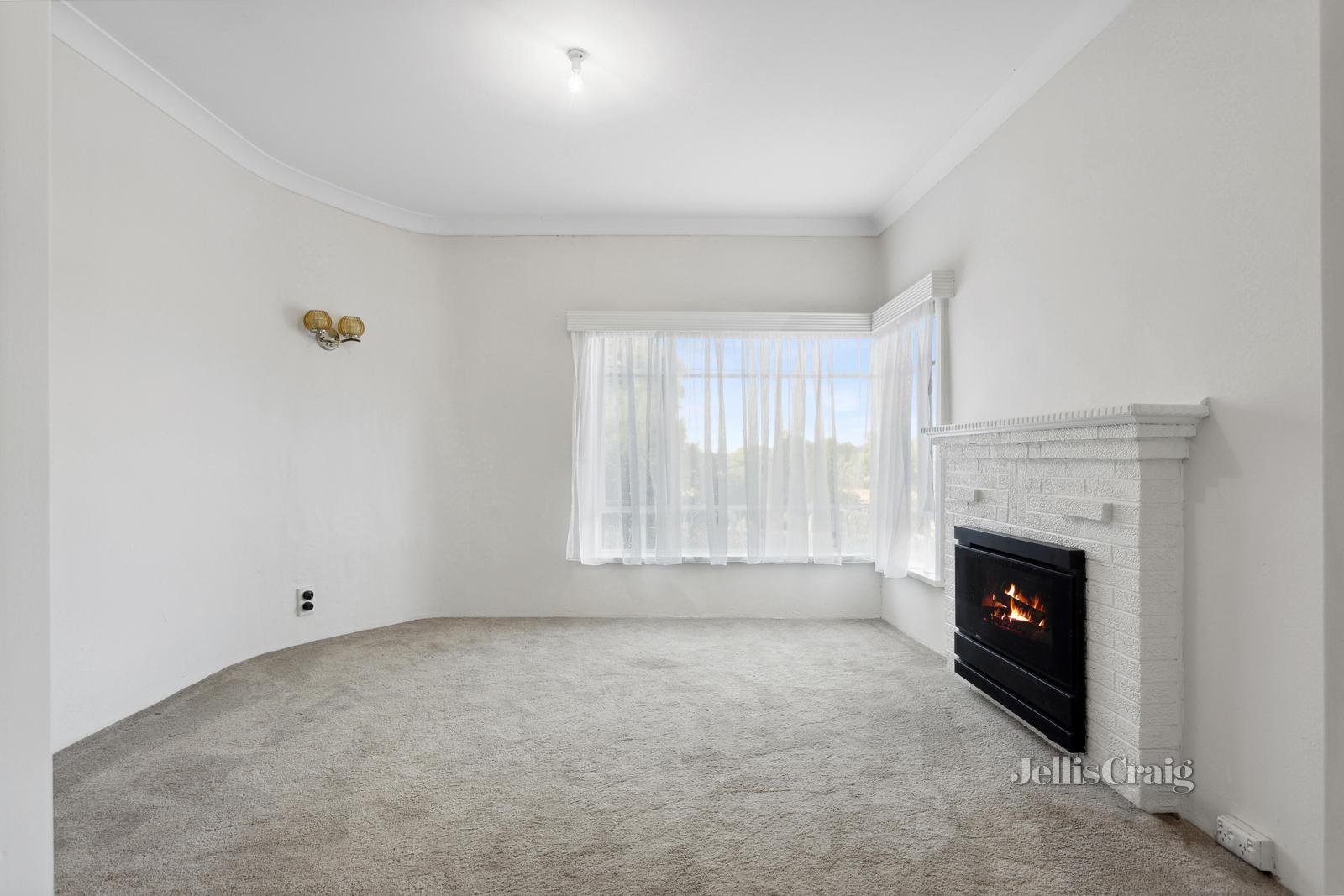28 Ray Street, Castlemaine image 9
