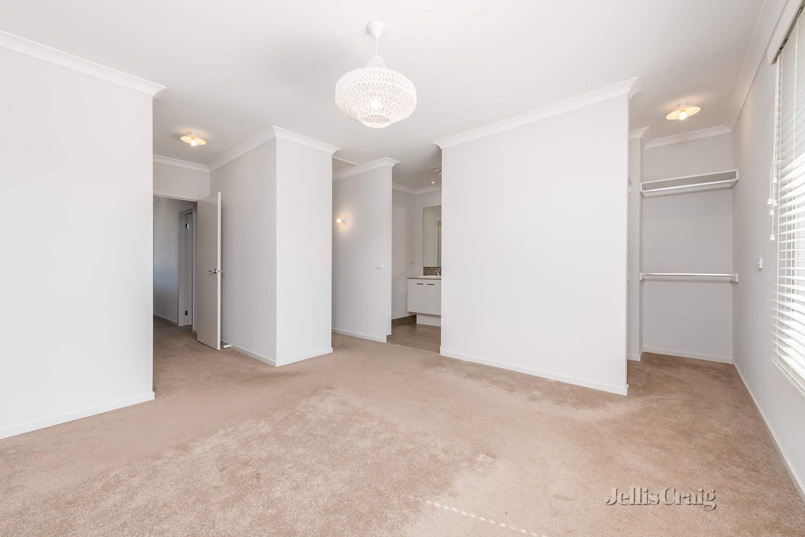 28 Ronald Street, Coburg North image 9