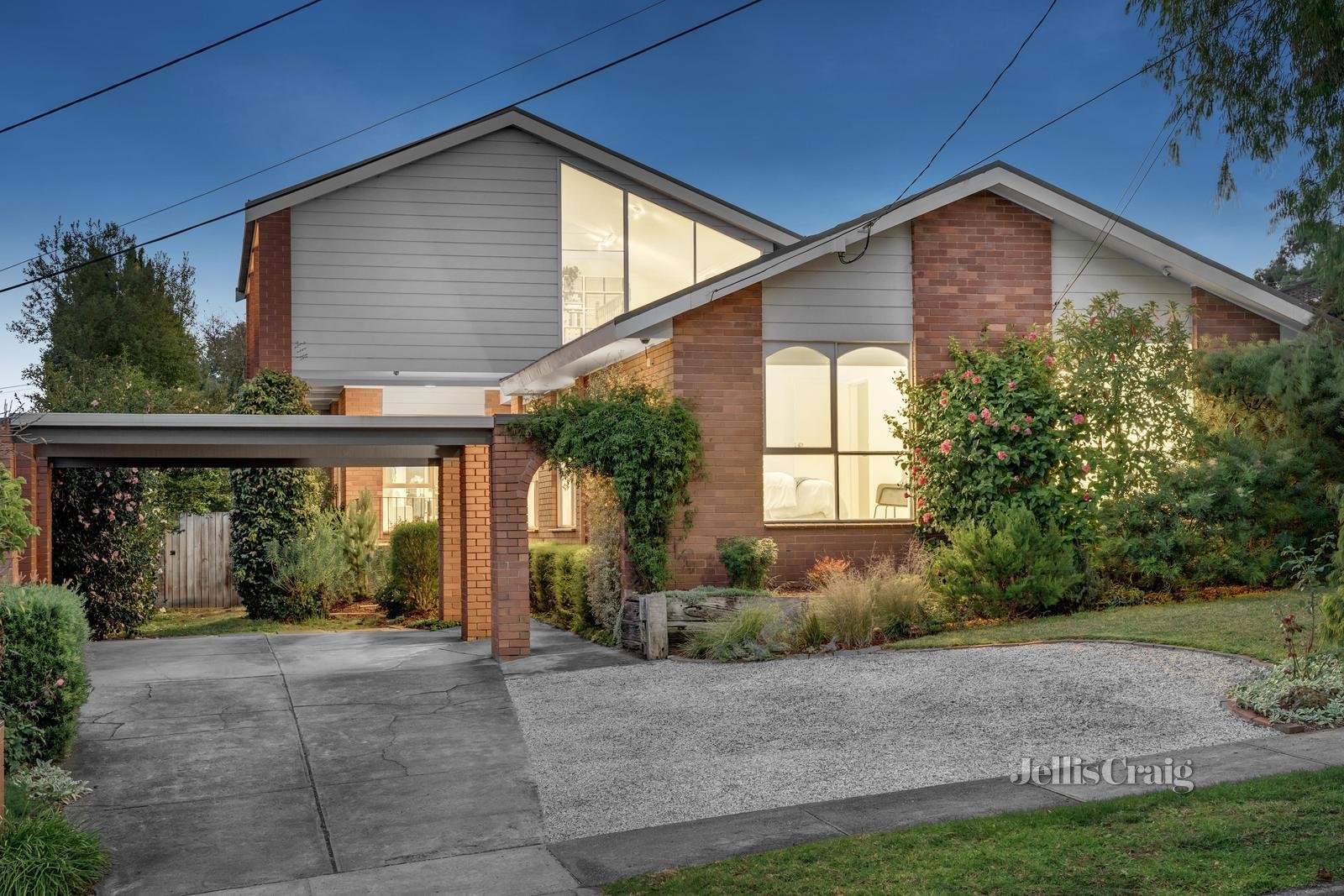 28 Roseland Grove, Doncaster image 1