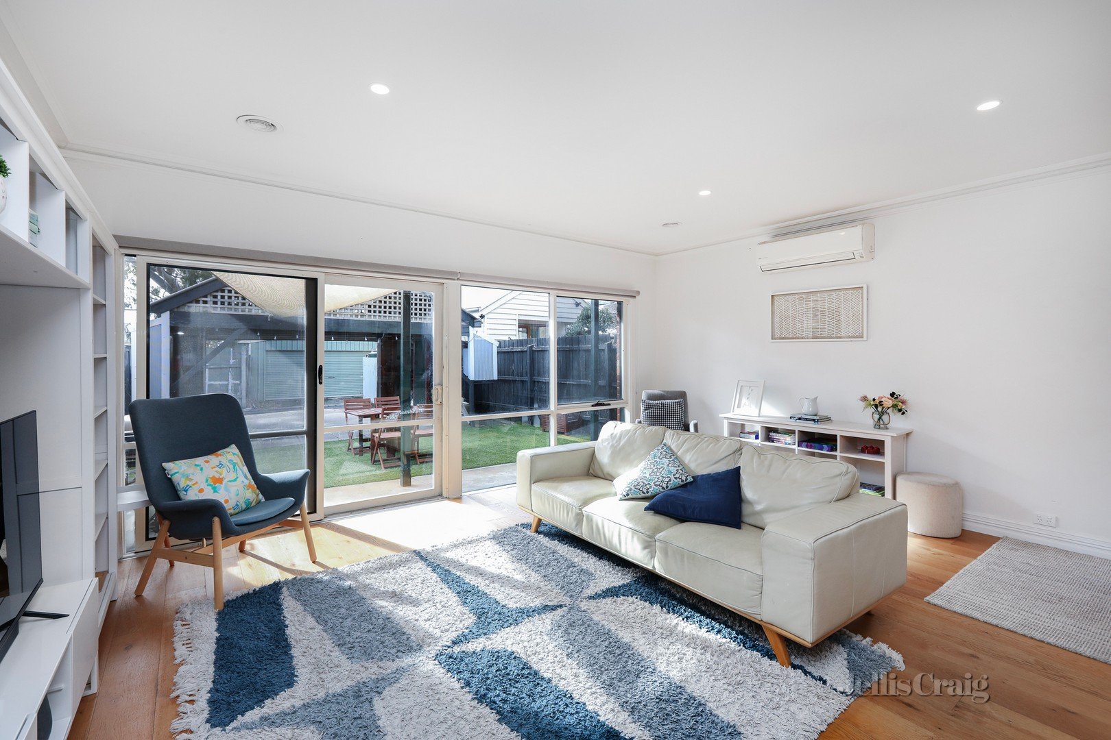28 Russell Place, Williamstown image 4
