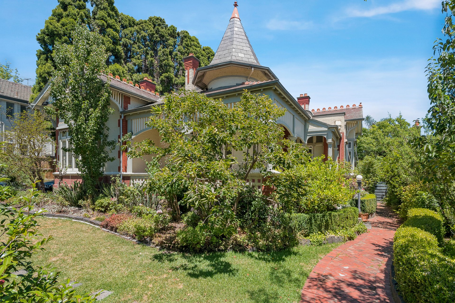 Property Gallery Thumbnail 7