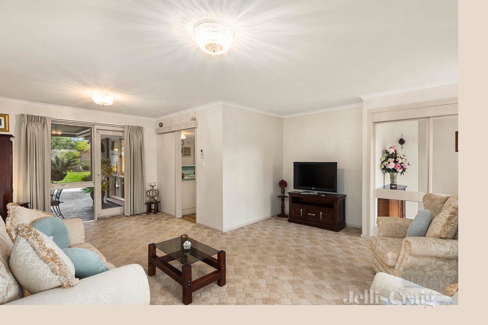 28 Sainsbury Avenue, Greensborough image 7
