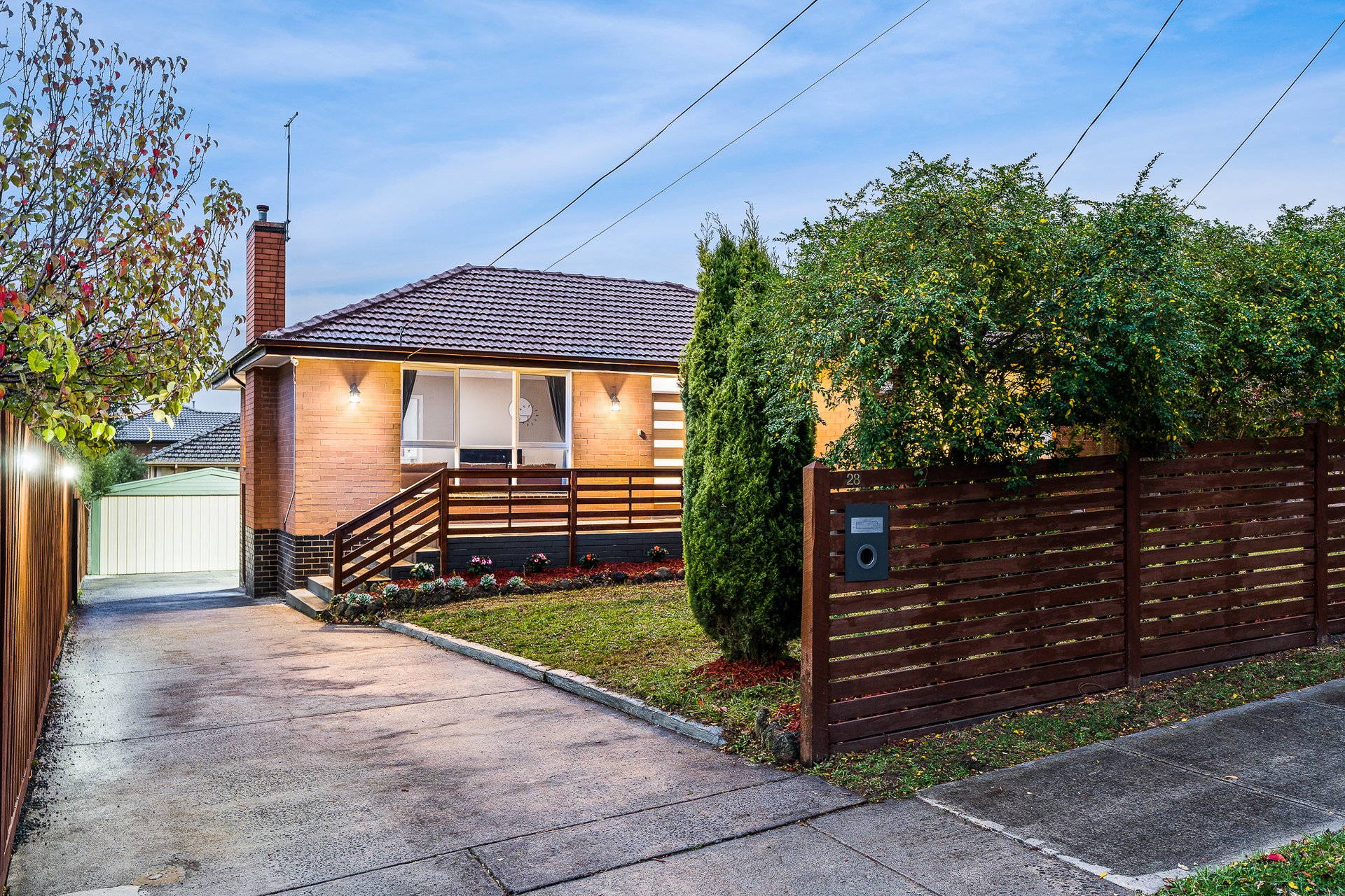 28 Salvana Avenue, Mitcham image 1