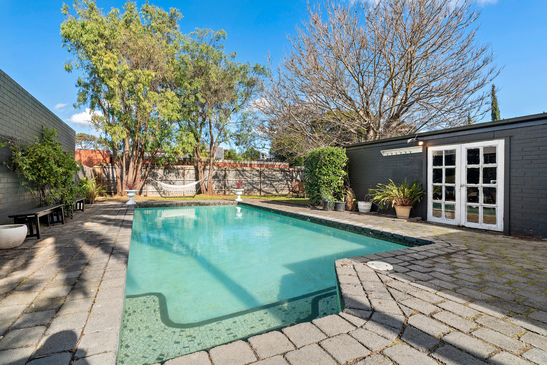 Property Gallery Thumbnail 8