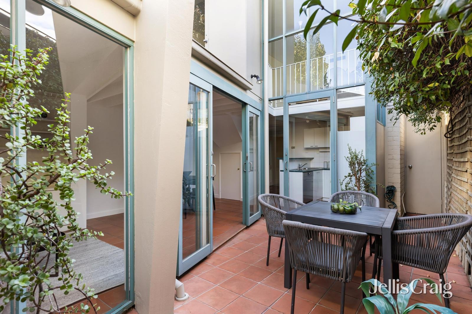 28 Spring Street, Prahran image 10
