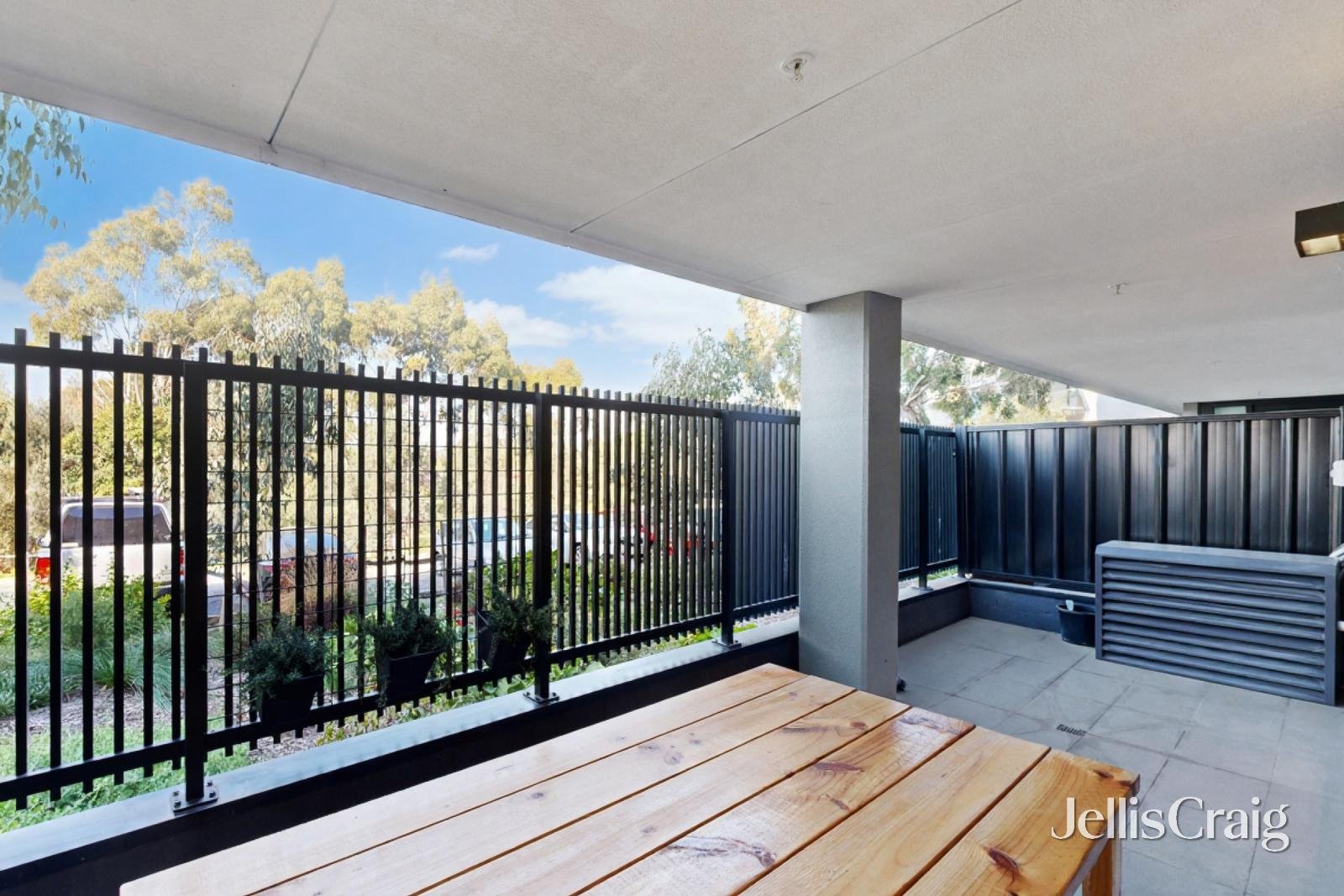 2/8 Sturt Street, Essendon image 11