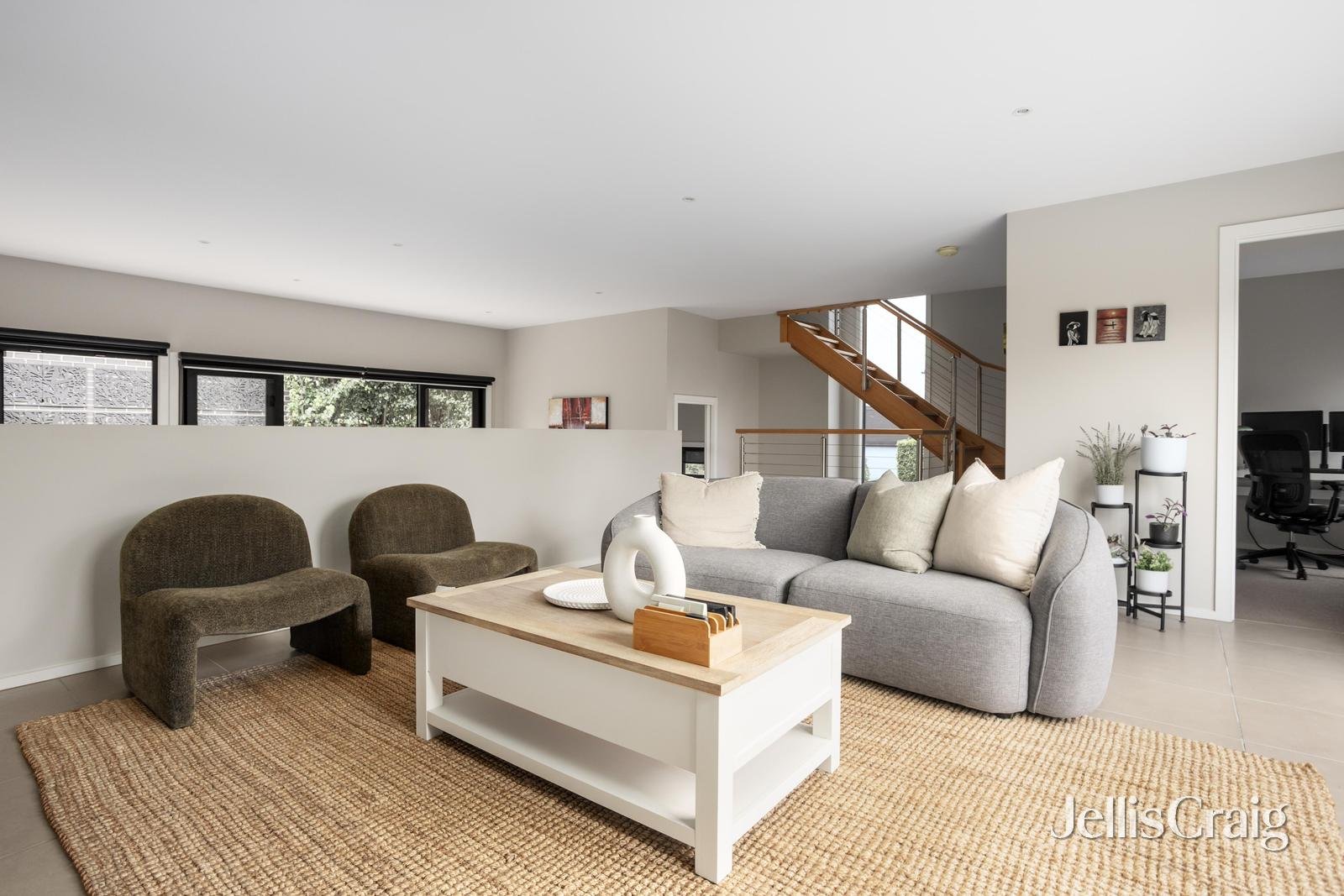 28 Sun Orchid Circuit, St&nbsp;Helena image 5