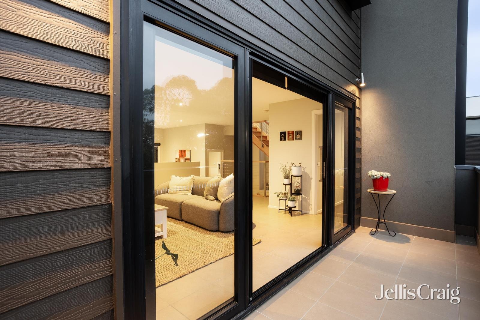 28 Sun Orchid Circuit, St&nbsp;Helena image 6