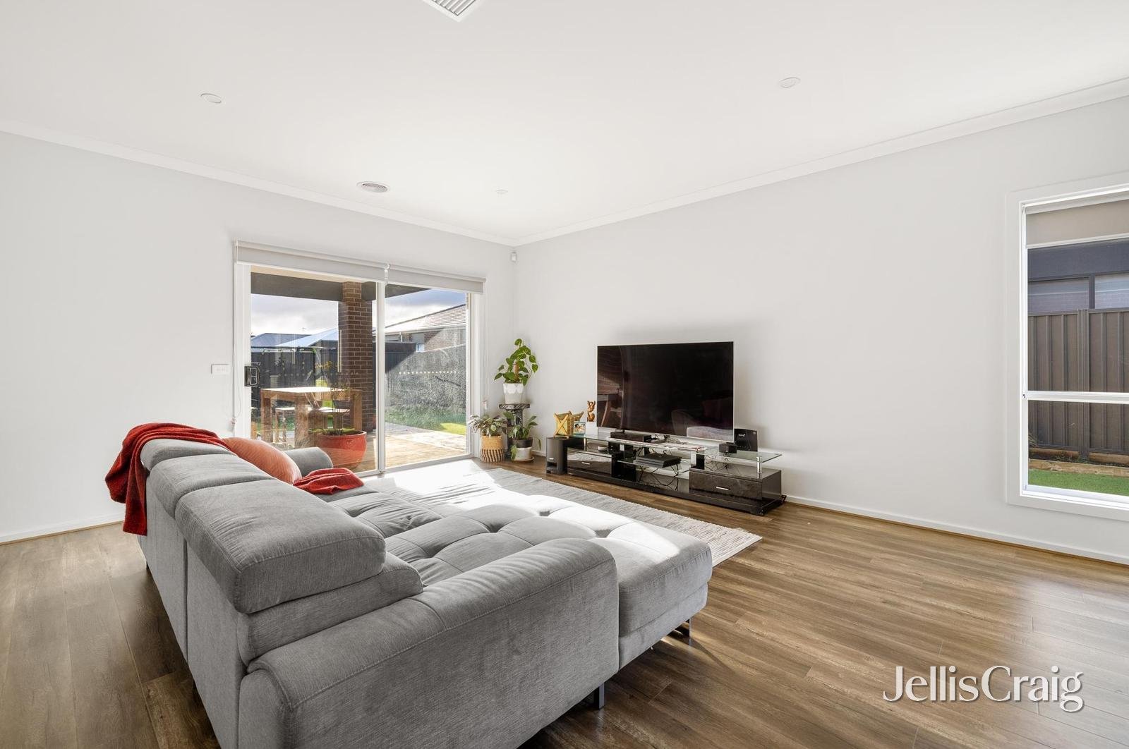 28 Sydney Way, Alfredton image 4