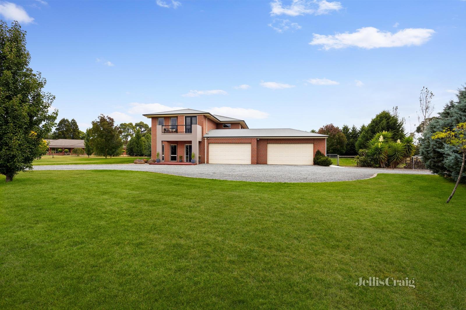 28 Tennis Court Road, Warrenheip image 1