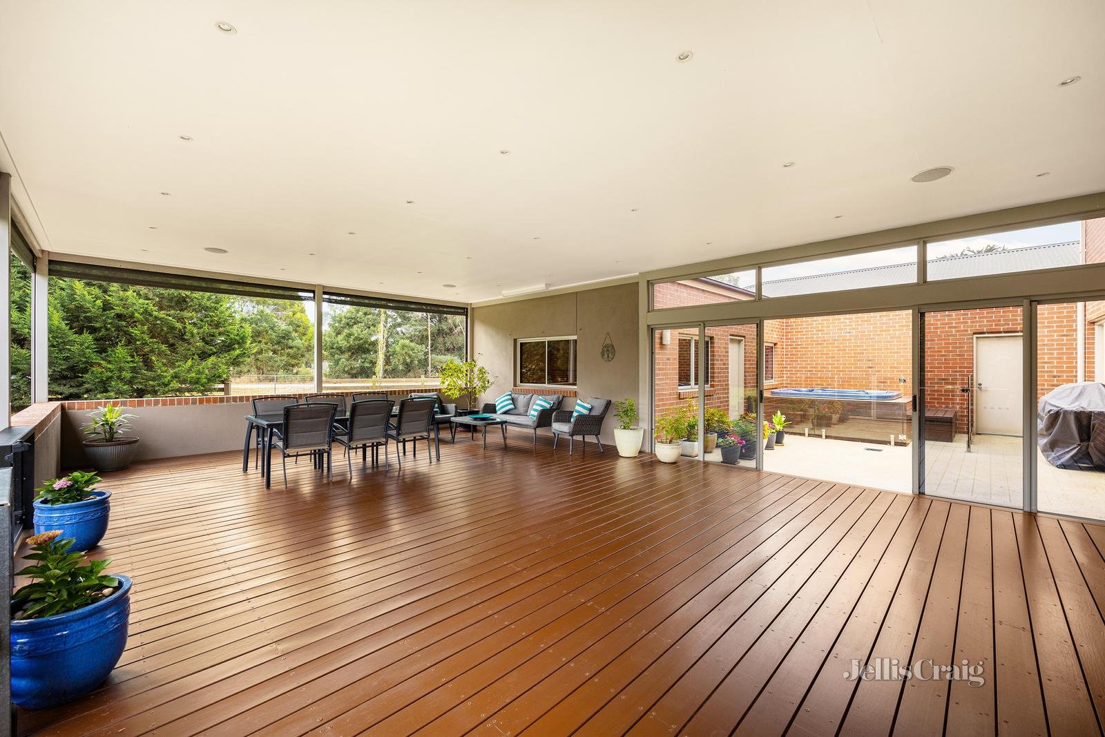 28 Tennis Court Road, Warrenheip image 5