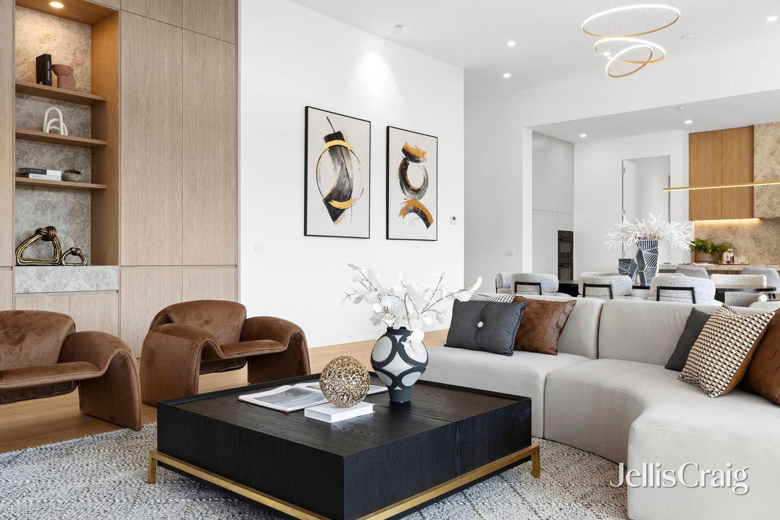 28 Trent Court, Burwood East image 6
