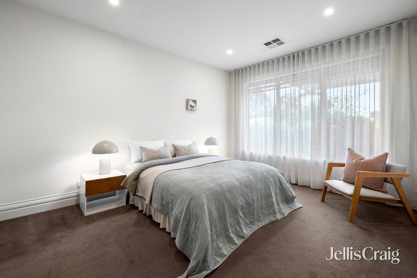 2/8 Tyrrell Avenue, Blackburn image 10