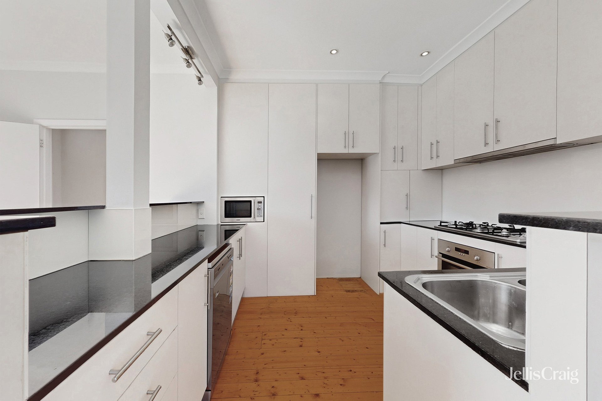 28 Vasey Street, Bentleigh&nbsp;East image 2
