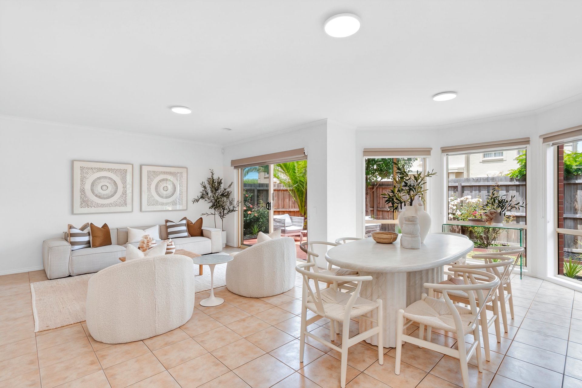 28 Vautier Street, Rippleside image 2