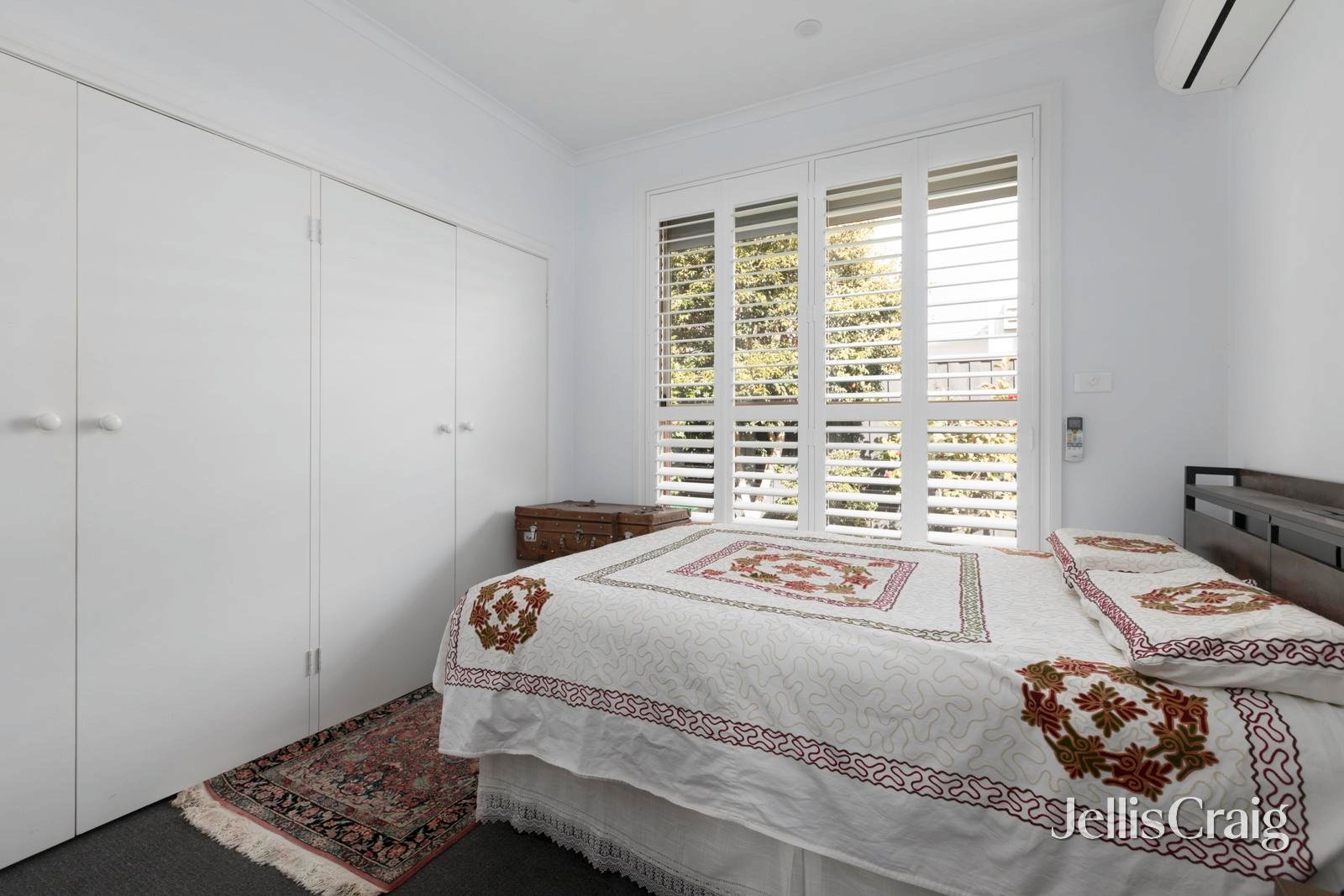2/8 Vera Street, Bentleigh East image 7