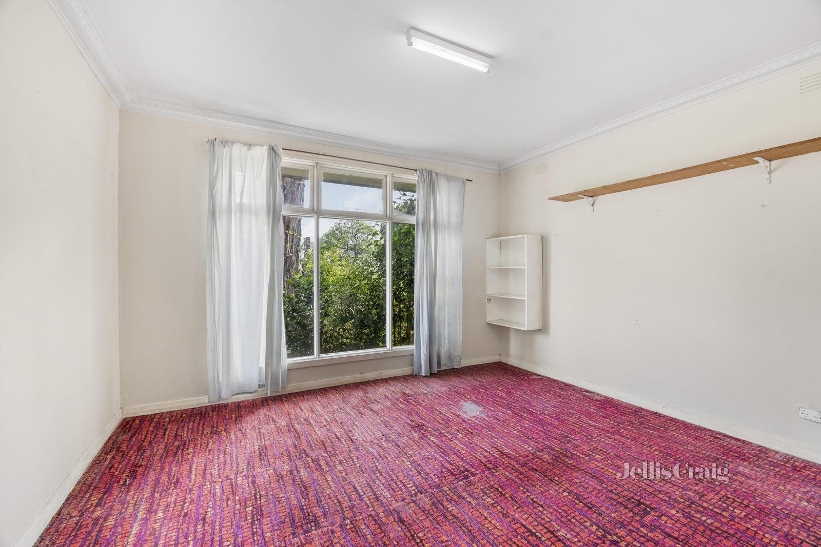 28 Walker Road, Mount Waverley image 6