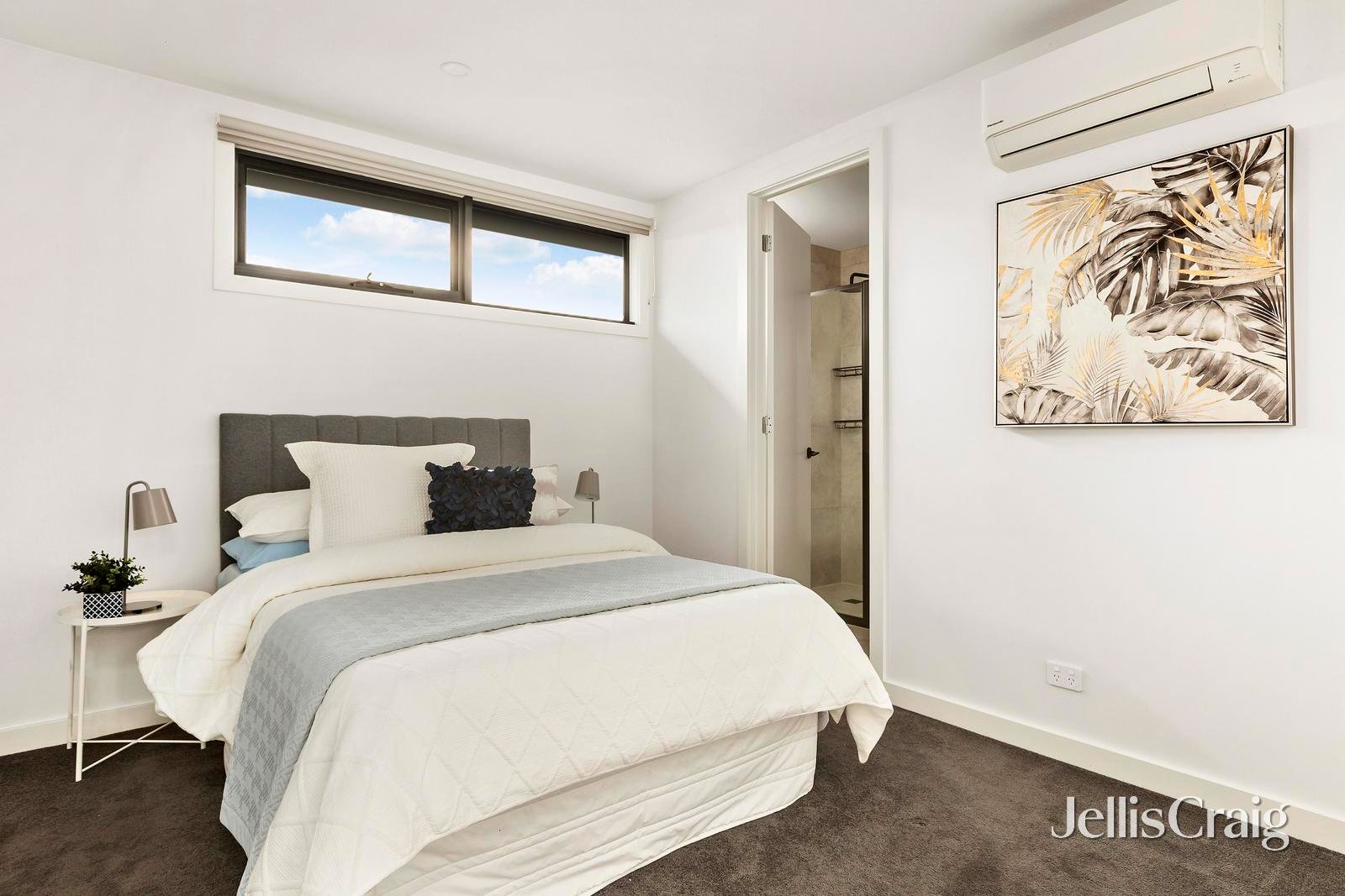 2/8 Walker Street, Moonee&nbsp;Ponds image 6