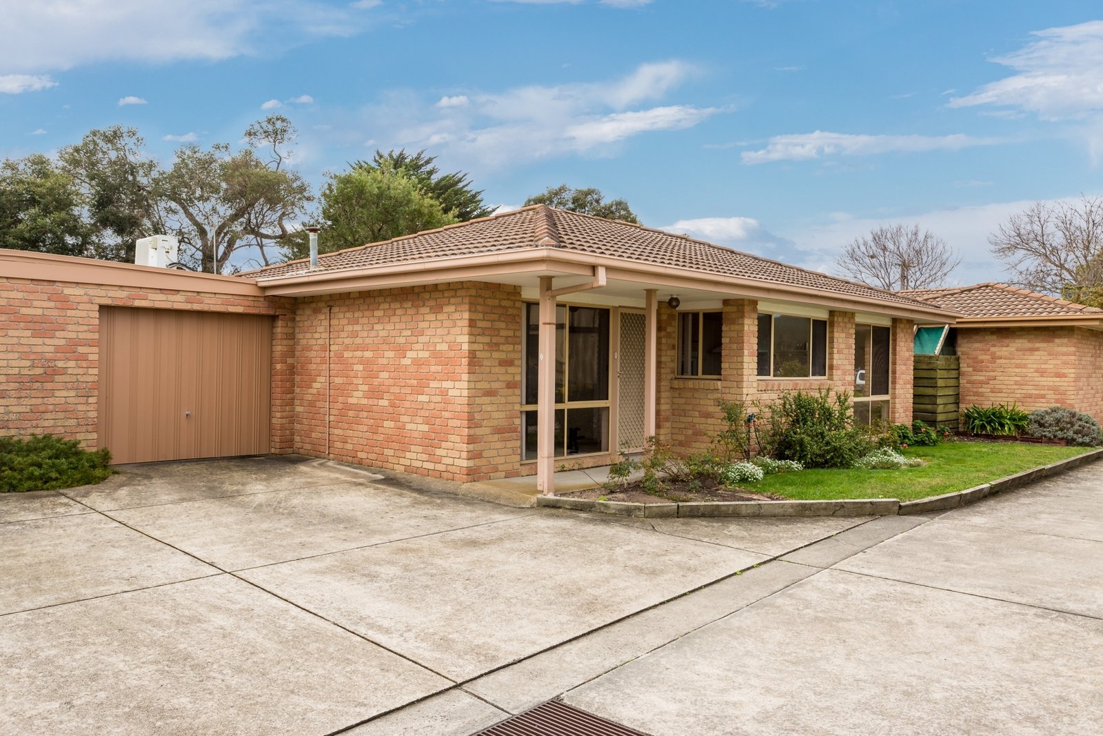 2/8 Weeroona Street, Rye, VIC, 3941 RT Edgar