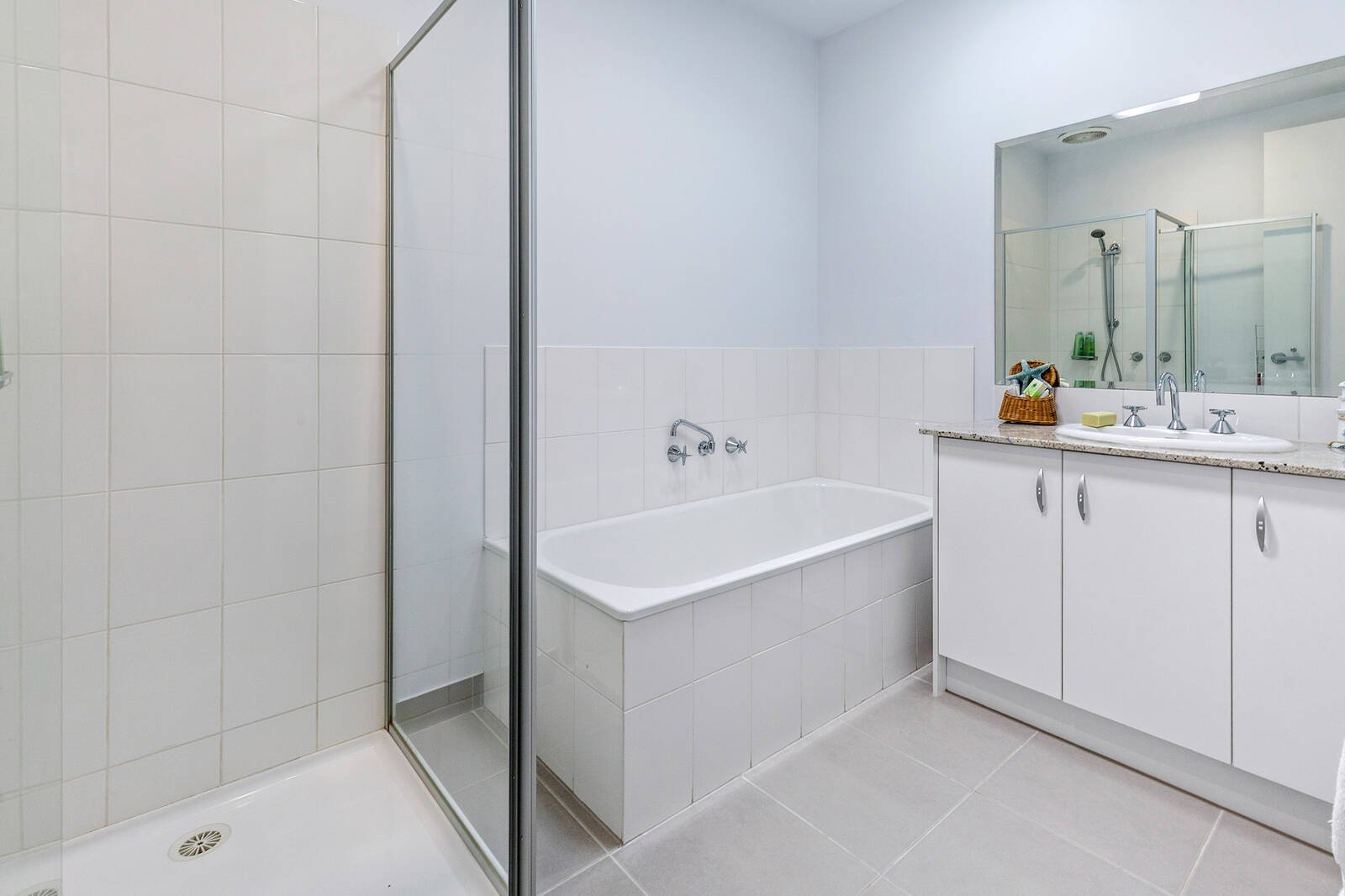 Property Gallery Thumbnail 7