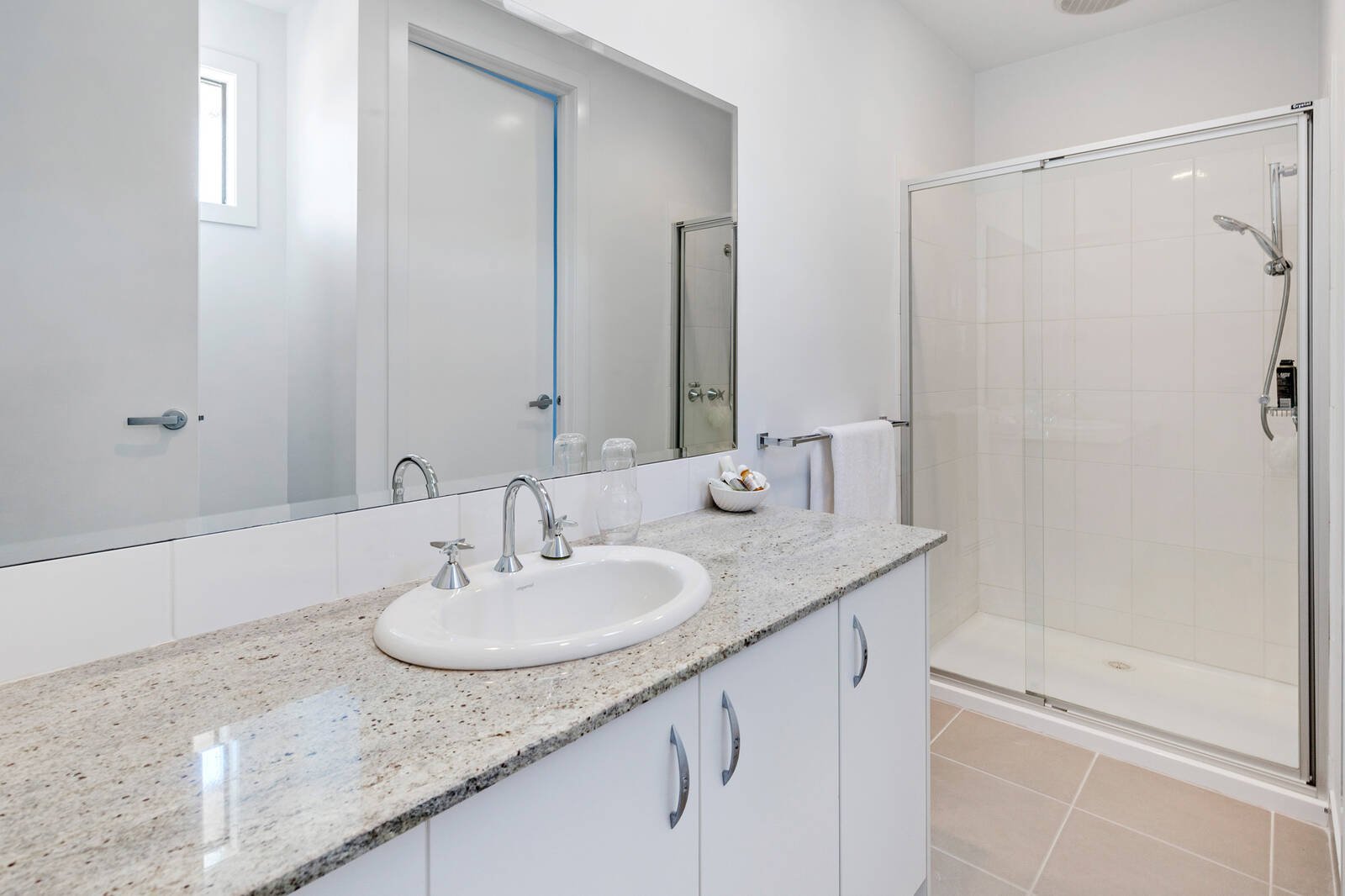 Property Gallery Thumbnail 9
