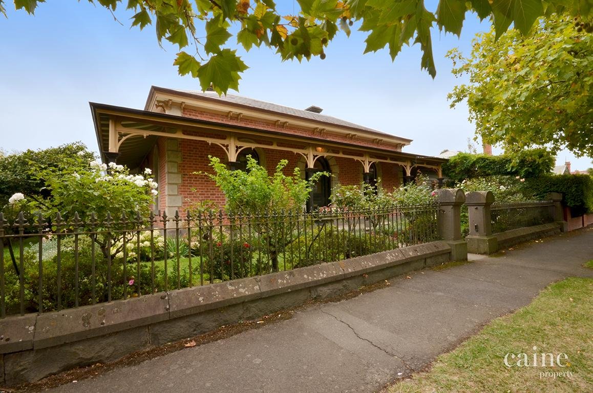 28 Windermere Street, Ballarat Central image 2