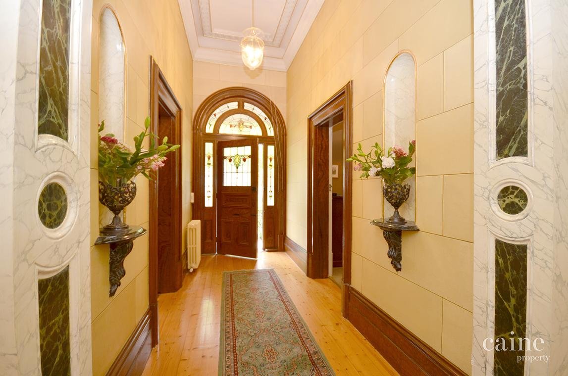 28 Windermere Street, Ballarat Central image 5