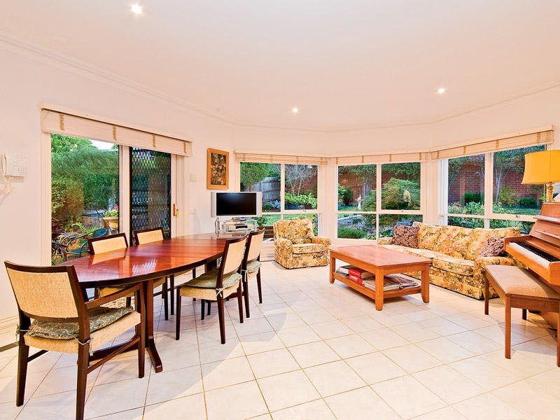 28 Winmalee Road, Balwyn image 3