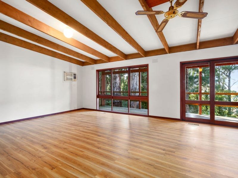 28 Woodhurst Grove, Kalorama image 5
