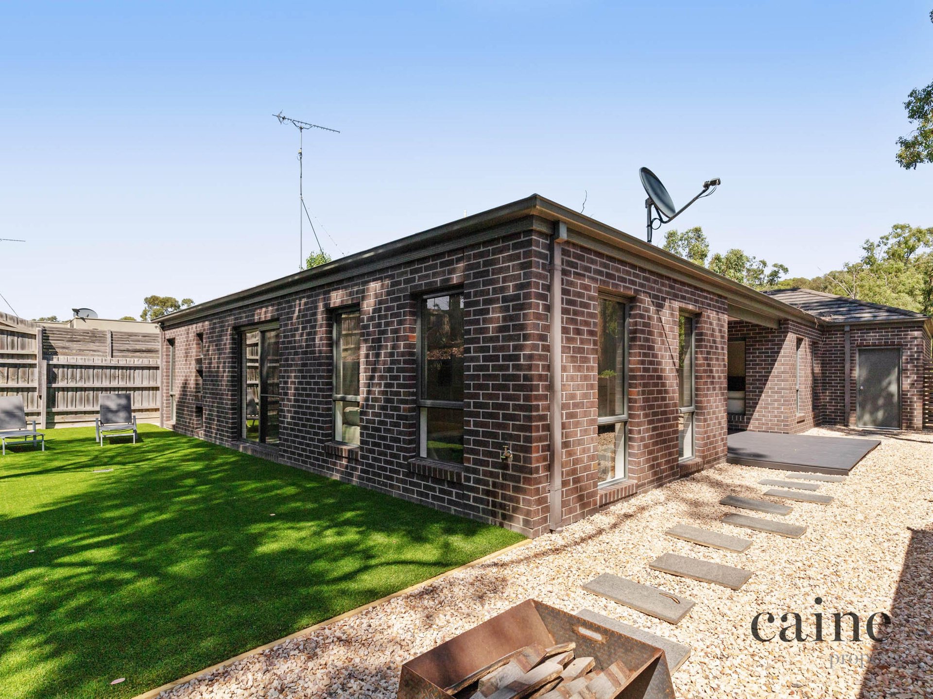 28 Zoe Drive, Mount Helen image 17