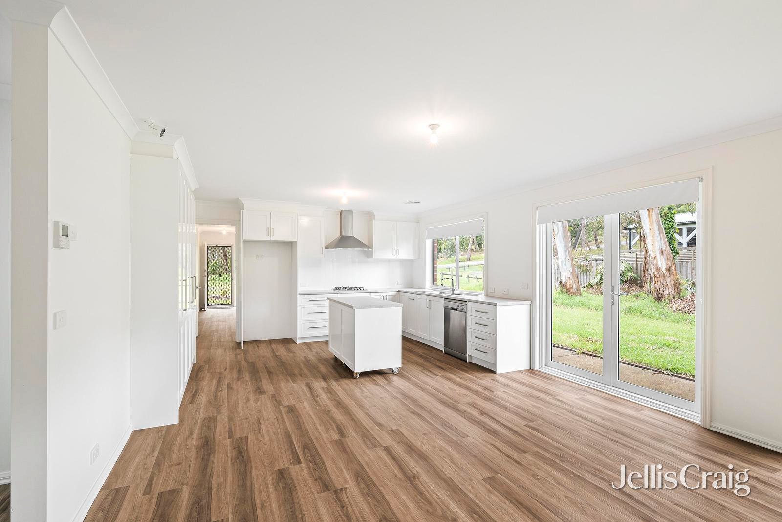 280 Cambridge Road, Kilsyth image 3