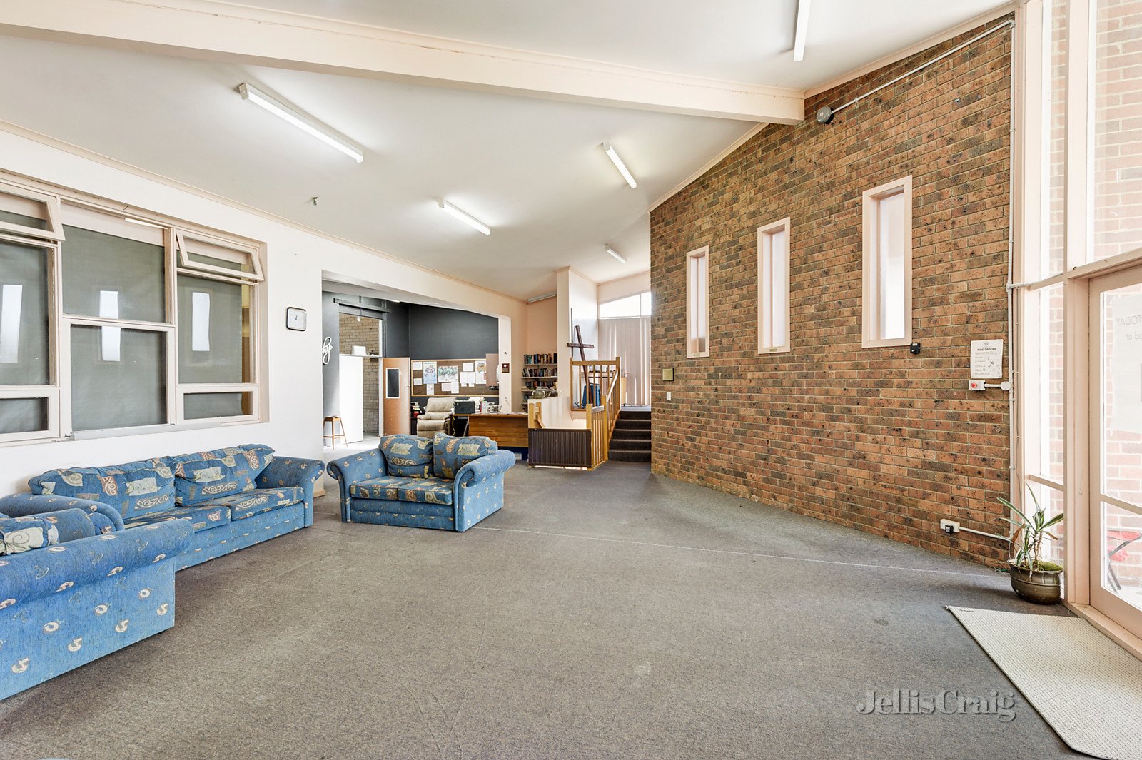 280 Highbury Road, Mount Waverley image 8