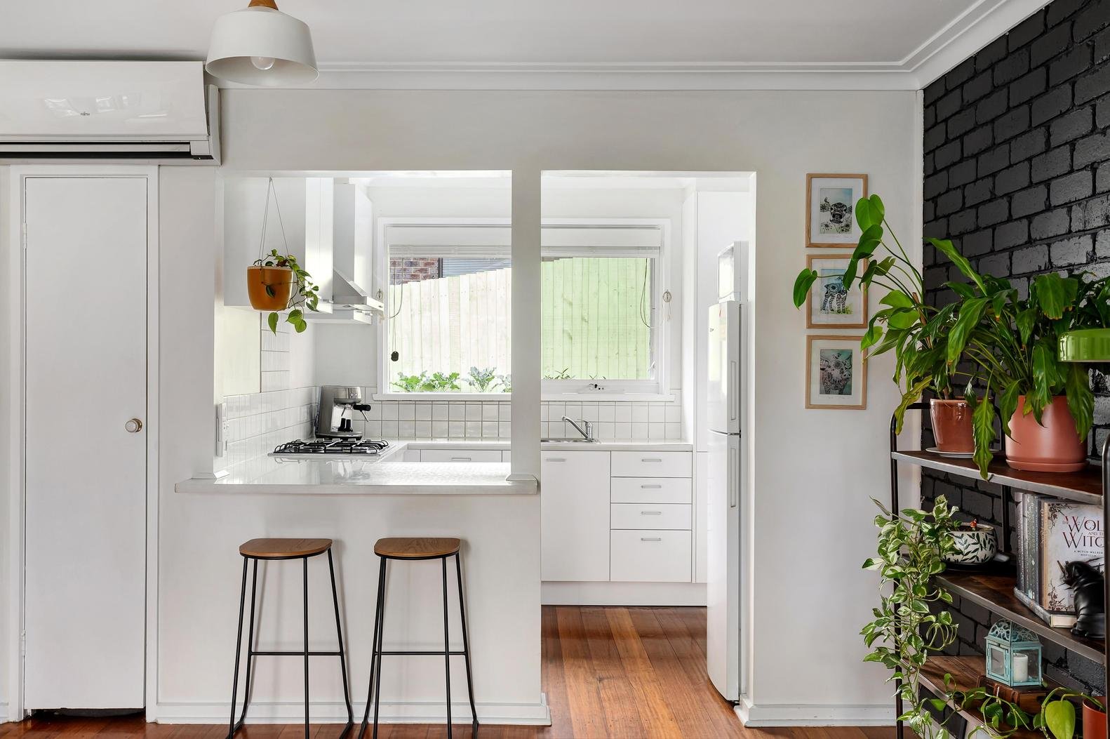 2/80 Hume Street, Greensborough image 3