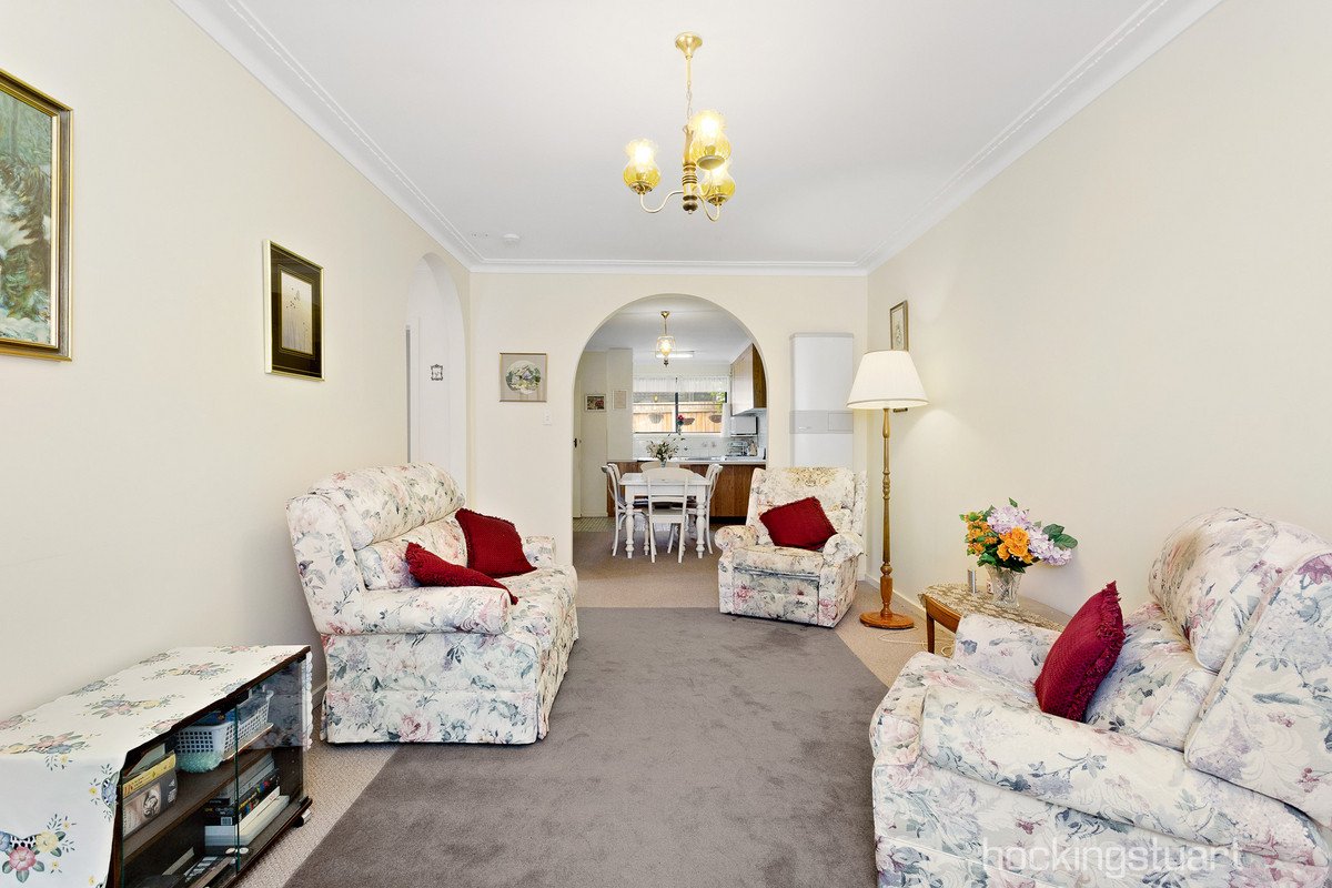 2/80 Watts Street, Box Hill North image 2