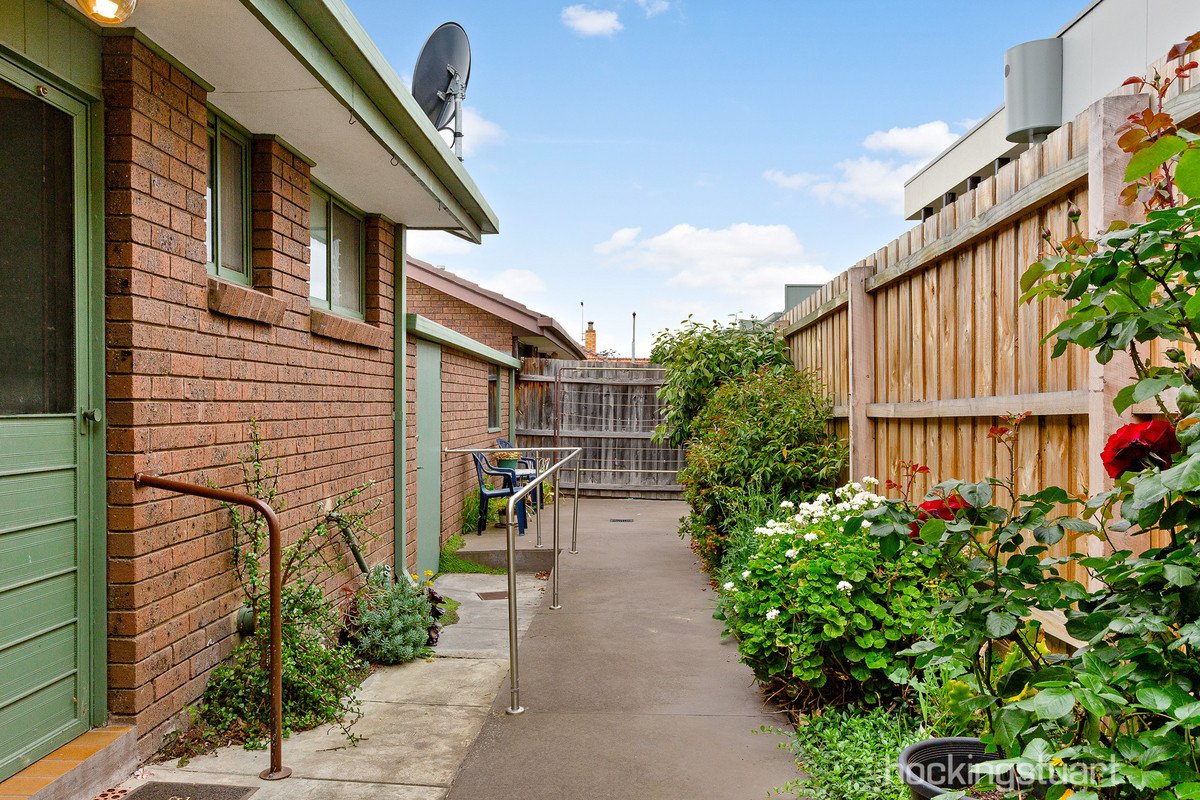 2/80 Watts Street, Box Hill North image 9