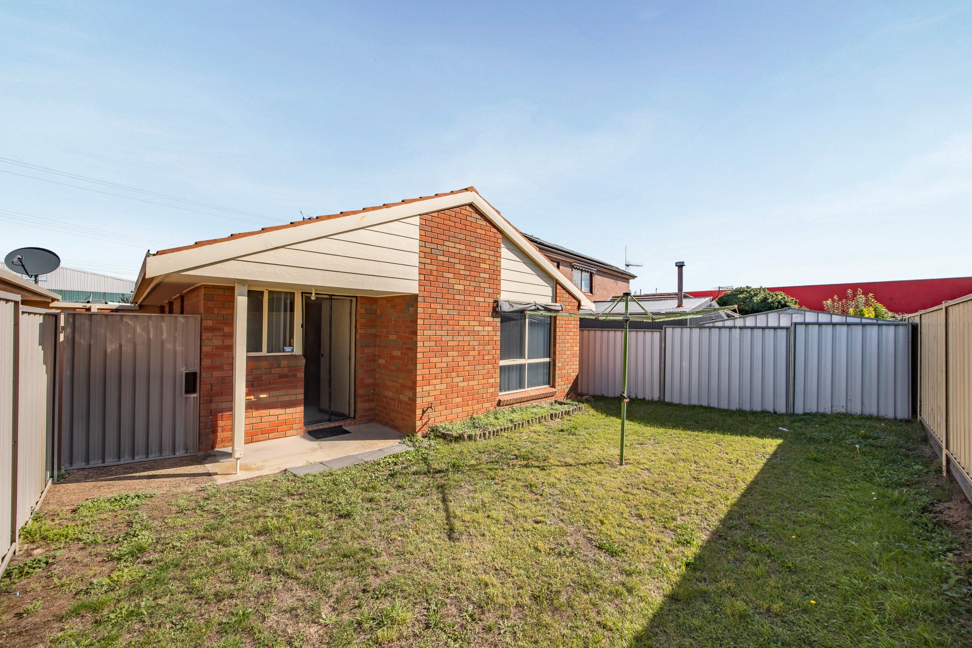 2/808 La Trobe Street, Redan image 9