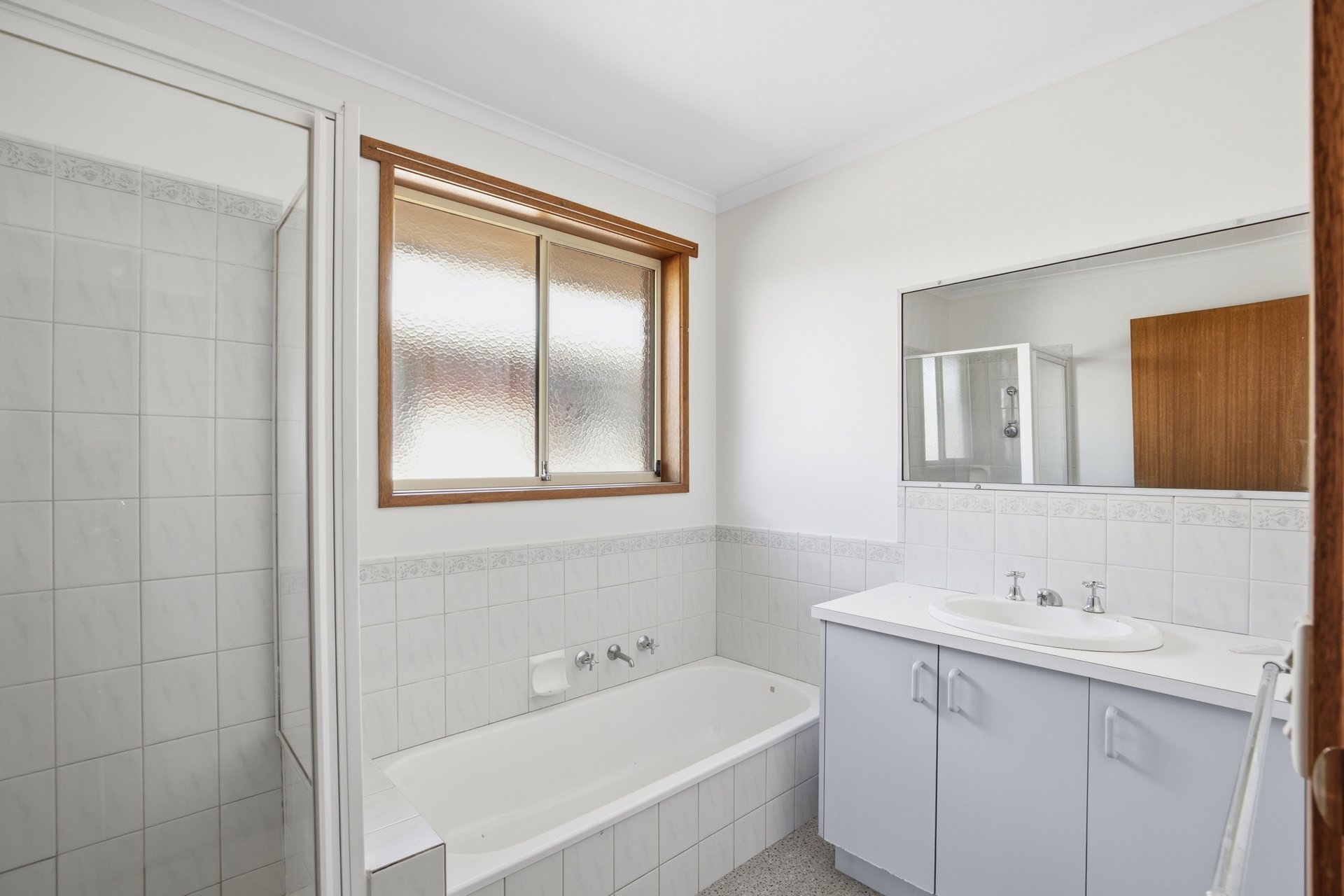 2/808 La Trobe Street, Redan image 7