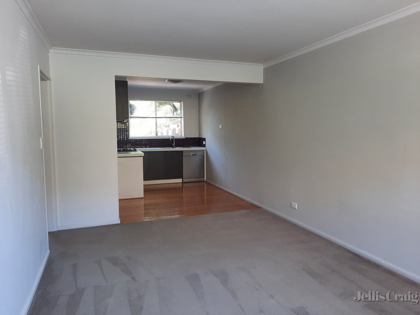 2/81 Flinders Street, Thornbury image 4