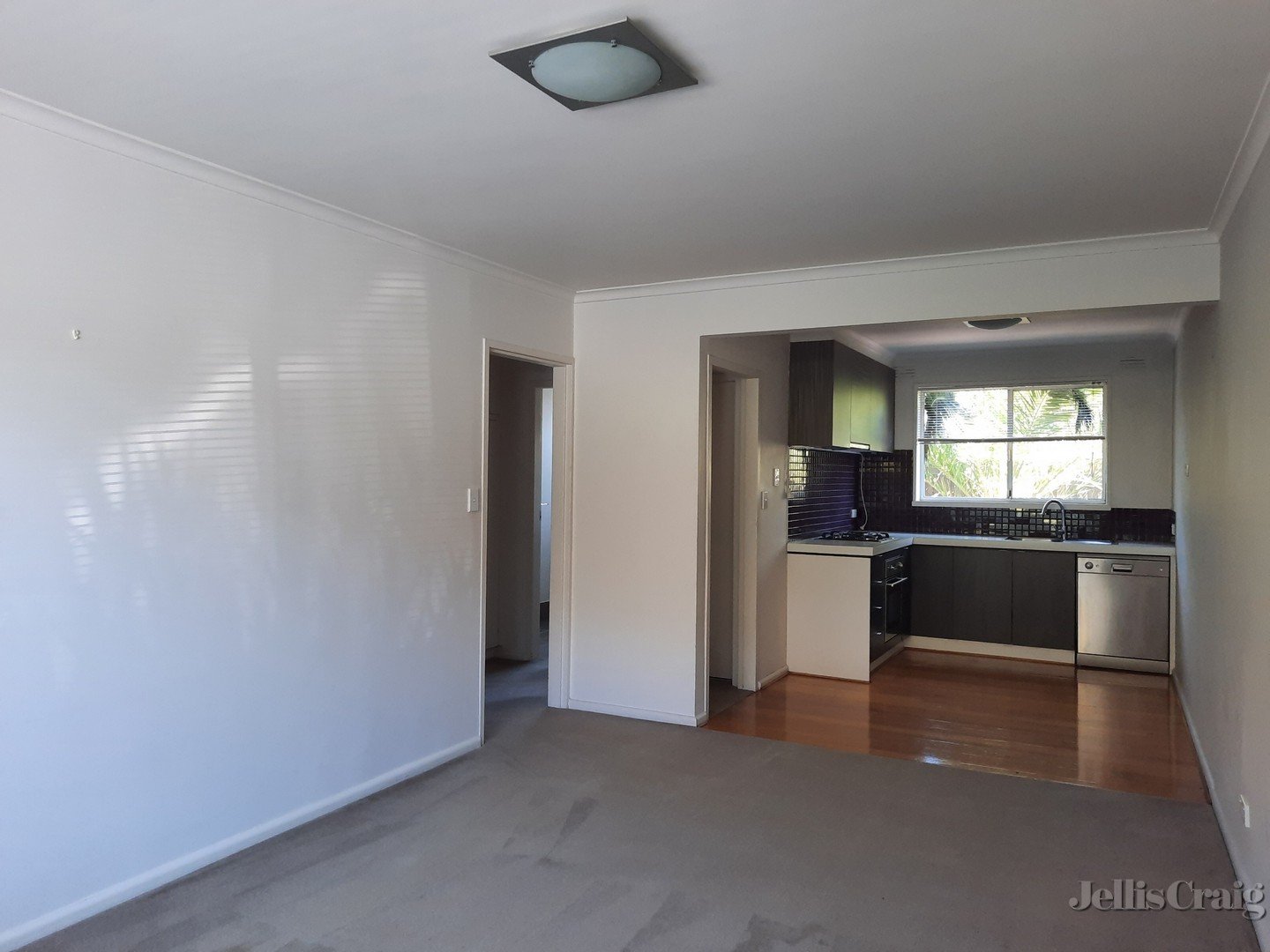 2/81 Flinders Street, Thornbury image 3
