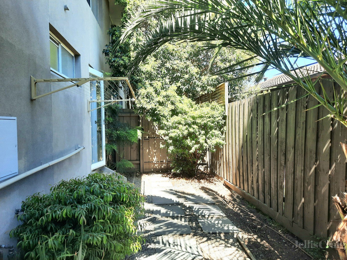 2/81 Flinders Street, Thornbury image 11