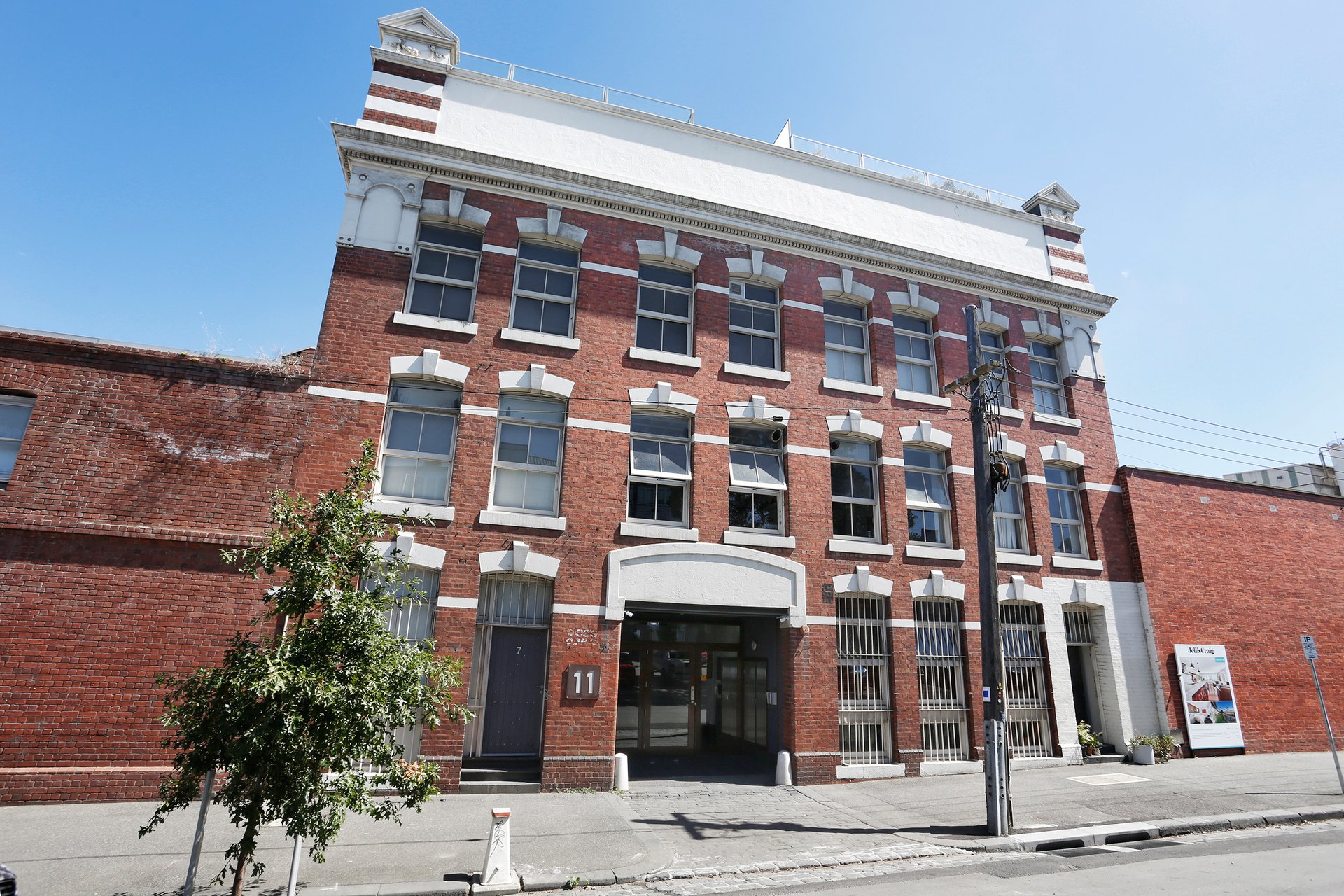 28/11 Anderson Street, WEST MELBOURNE VIC 3003