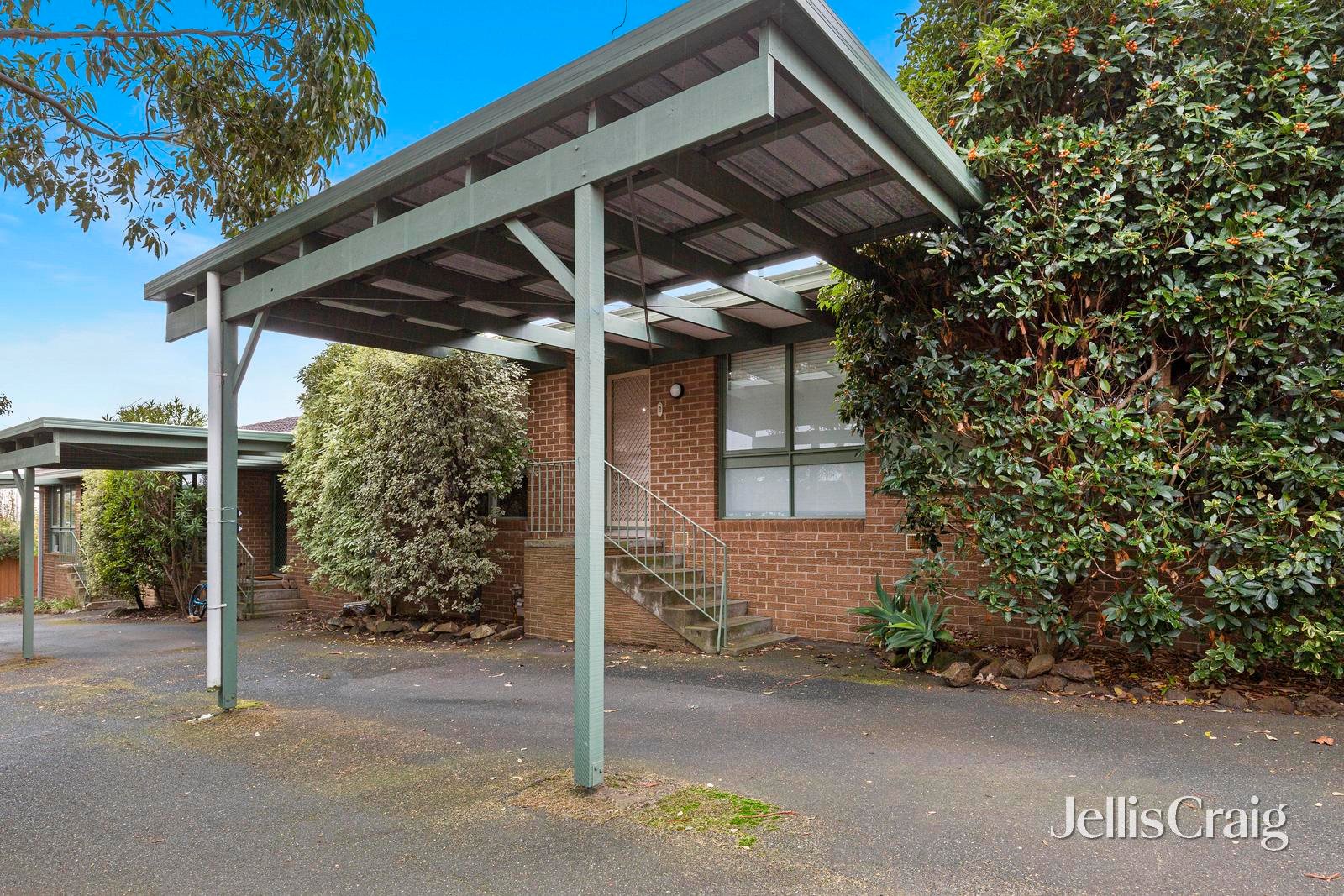 2/813 Nepean Highway, Mornington image 1
