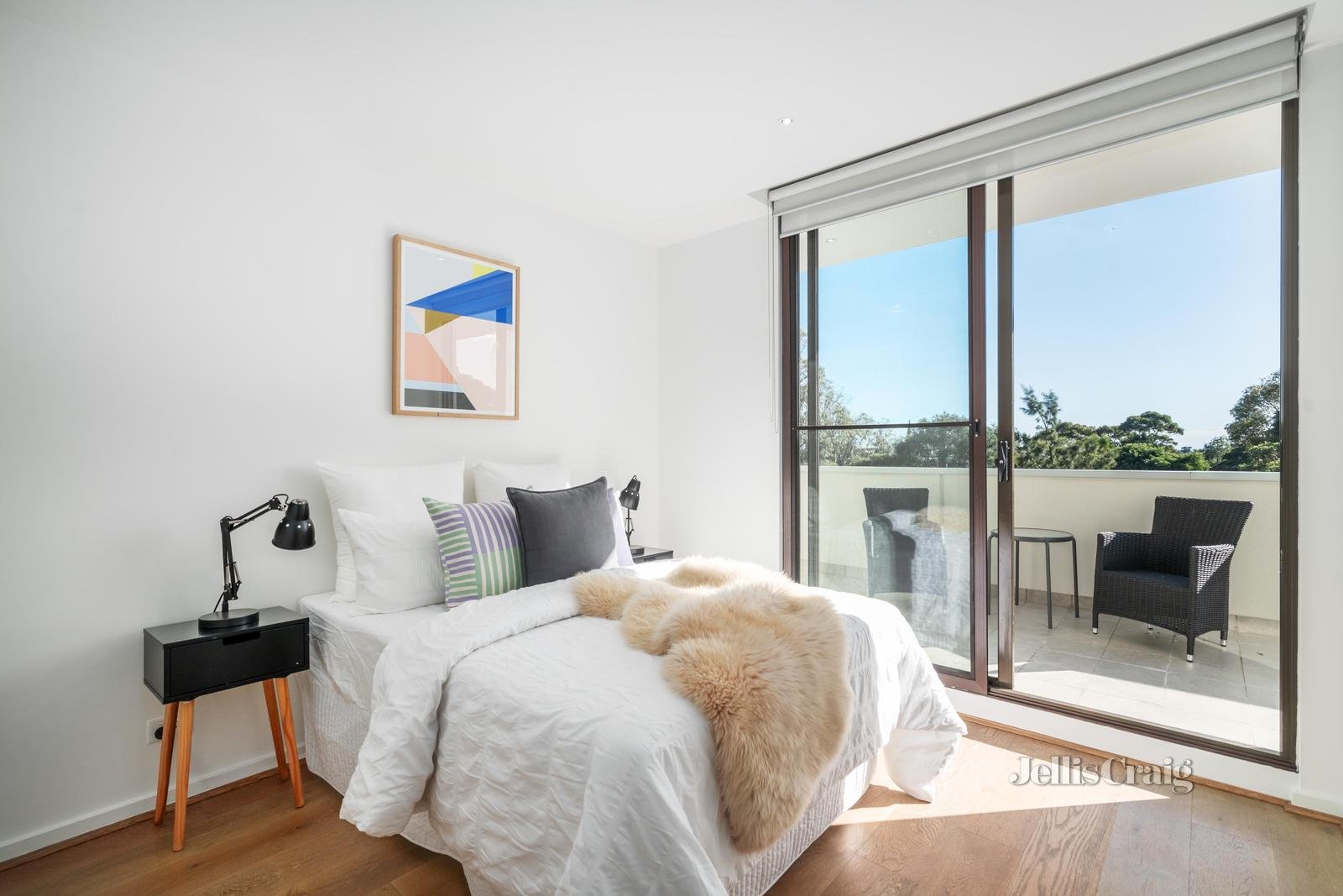 28/16-20 Warleigh Grove, Brighton image 5