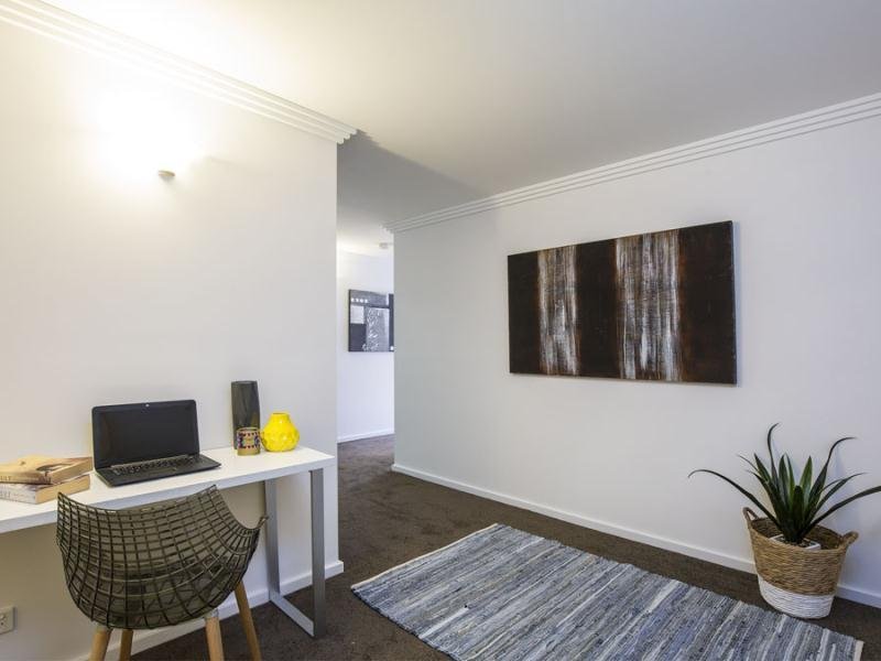 28/17-19 Ascot Vale Road, Flemington image 6