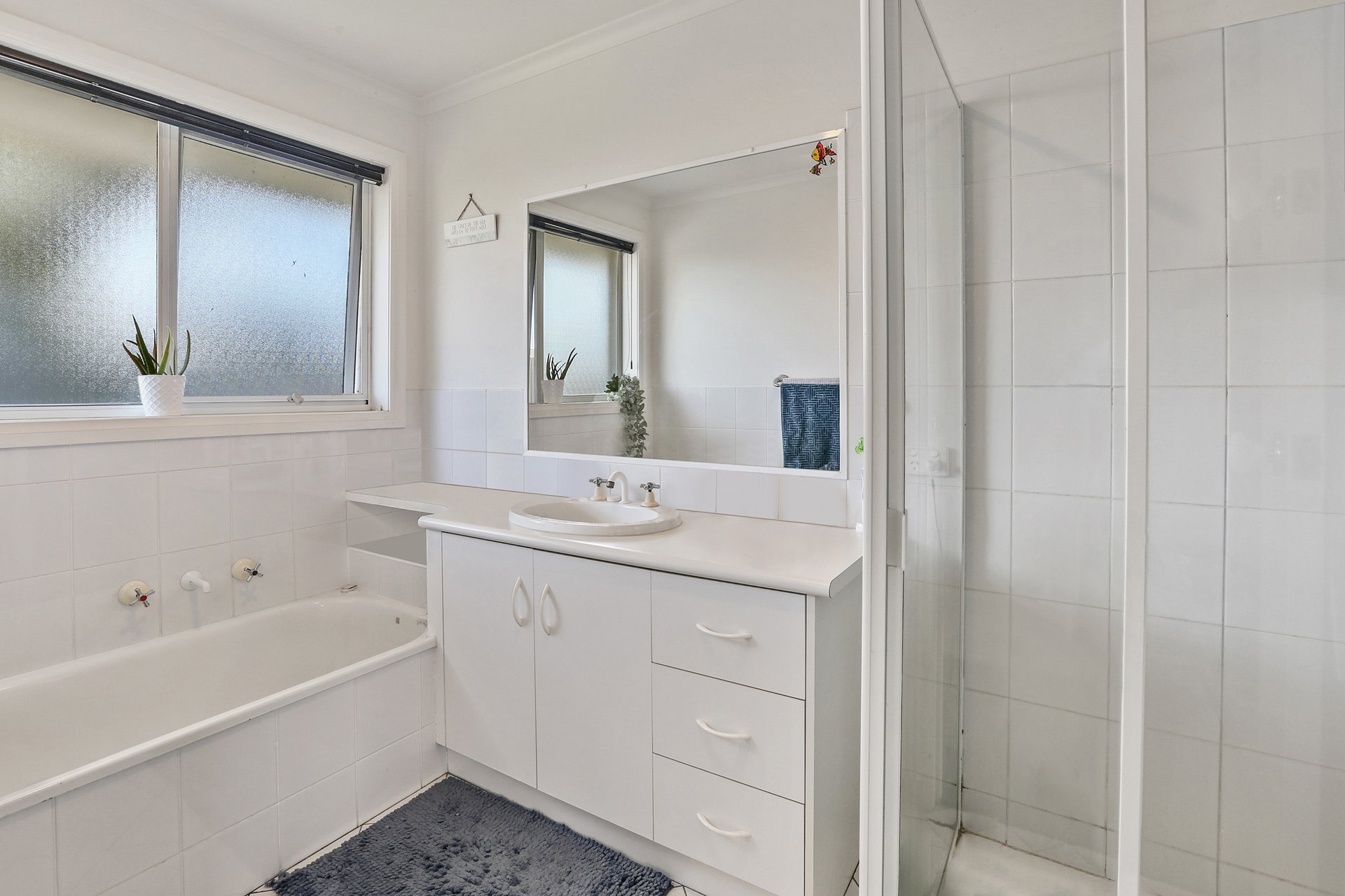 2/82 Braund Avenue, Bell Post Hill image 6
