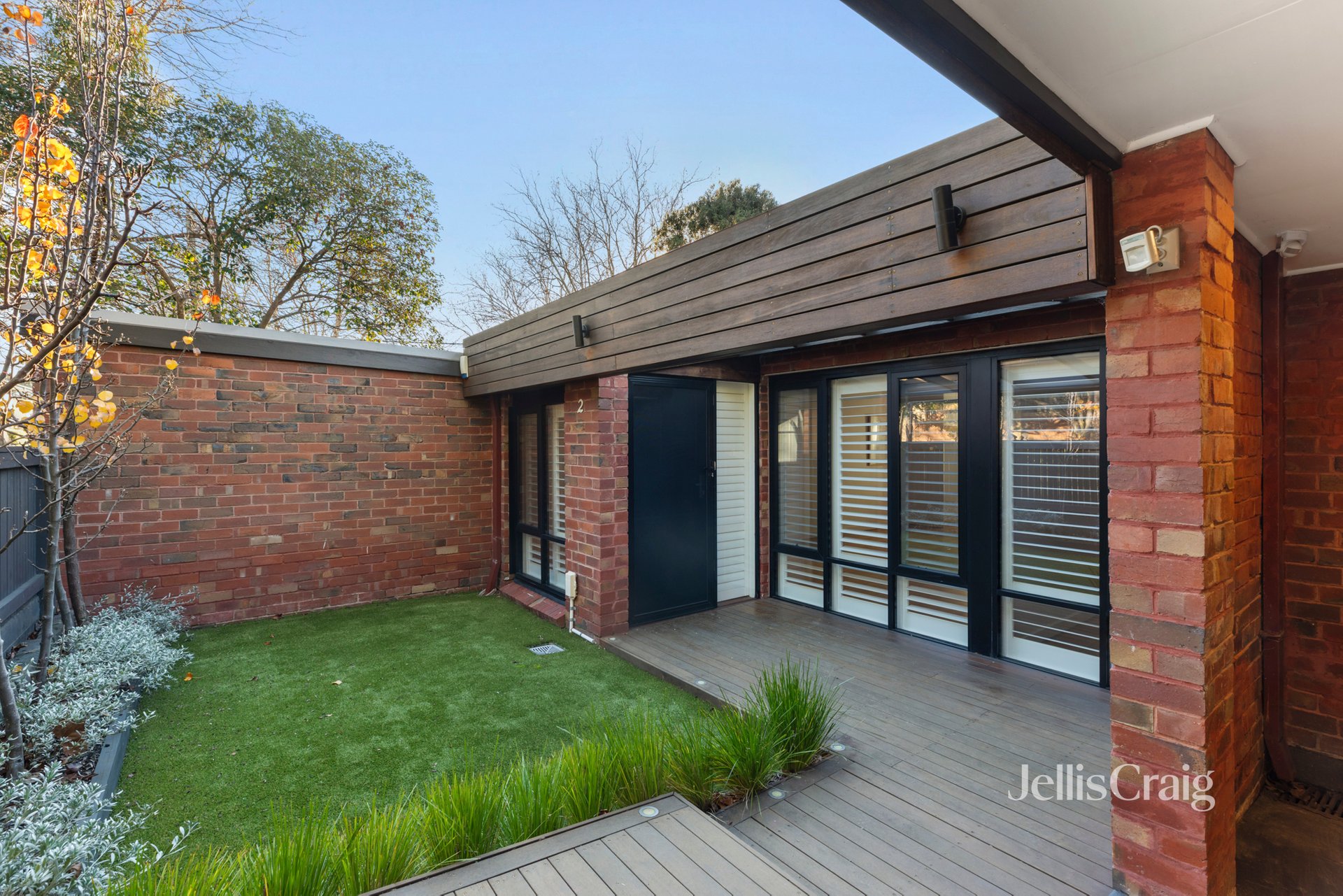 2/82 Brunel Street, Malvern&nbsp;East image 1