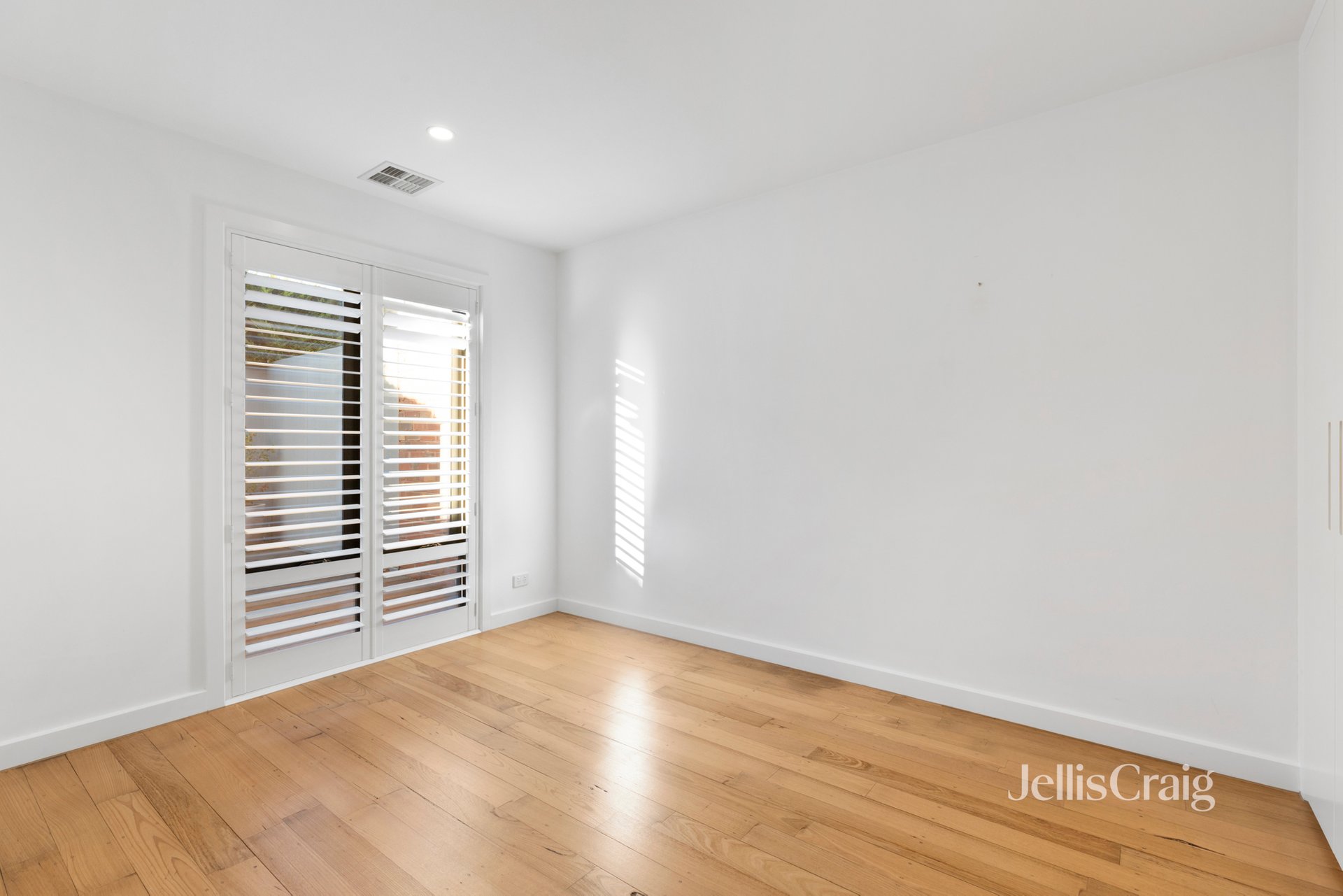 2/82 Brunel Street, Malvern&nbsp;East image 6